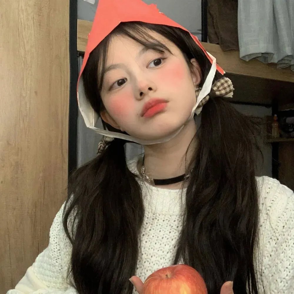 进京寻亲,被哥哥死对头宠翻天