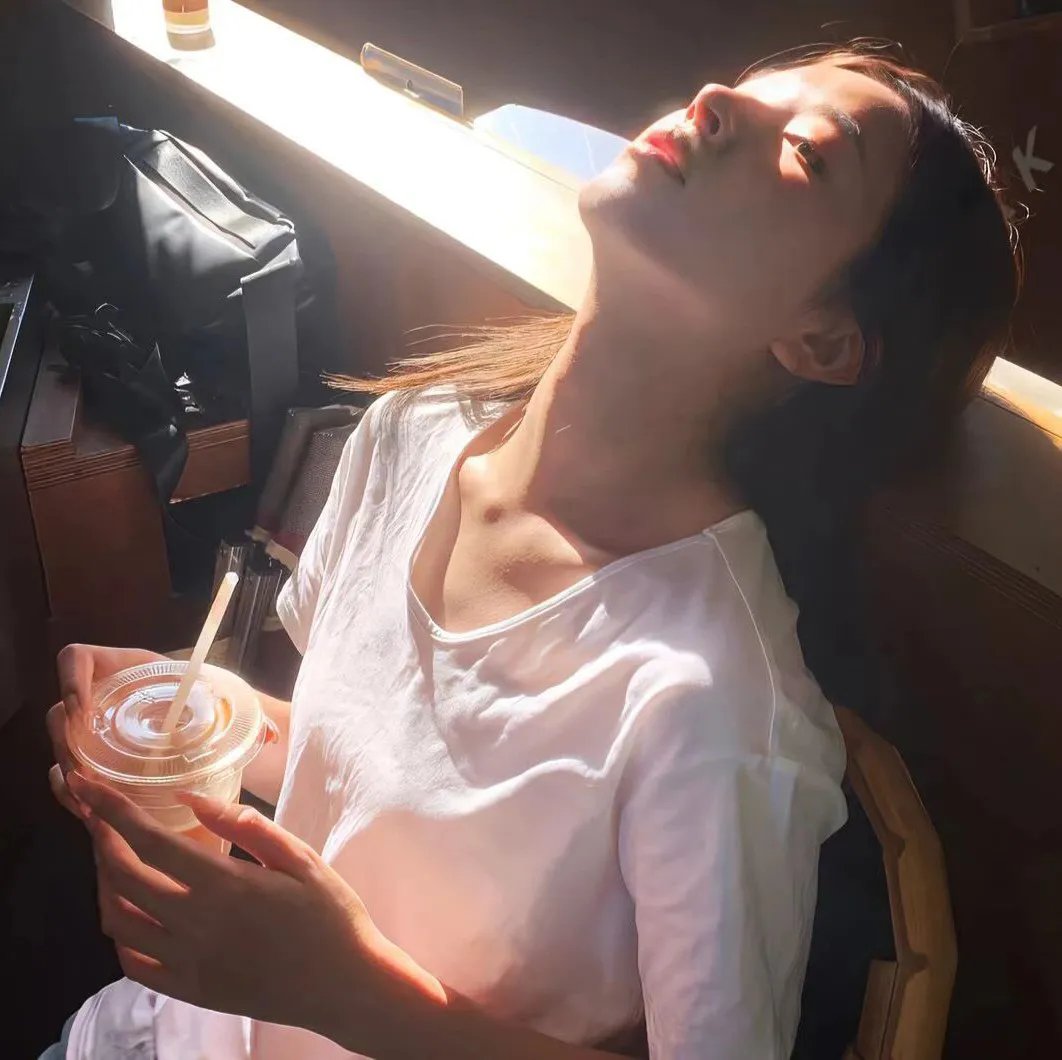 相思入骨不识卿